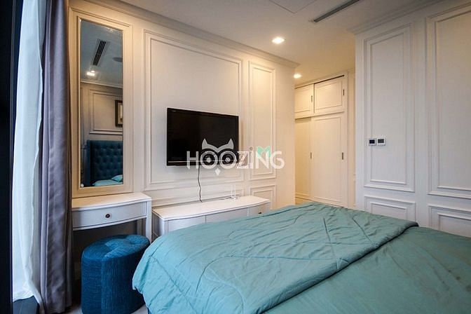 Hình ảnh 2PN Vinhomes Golden River nội thất cao cấp, view sông