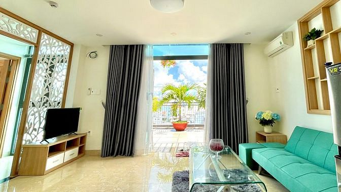 Hình ảnh Penhouse 80m2 view đẹp ngay Etown Cộng Hòa