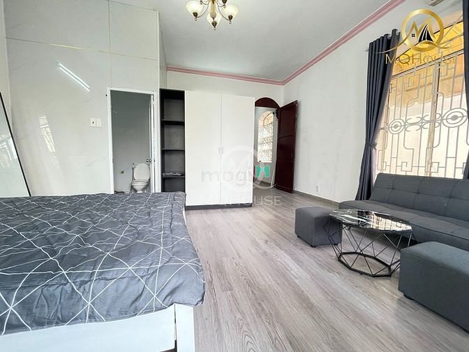 Hình ảnh Căn Hộ Ban Công 40m2 ở Nguyễn Bá Tuyển P12 Q.Tân Bình