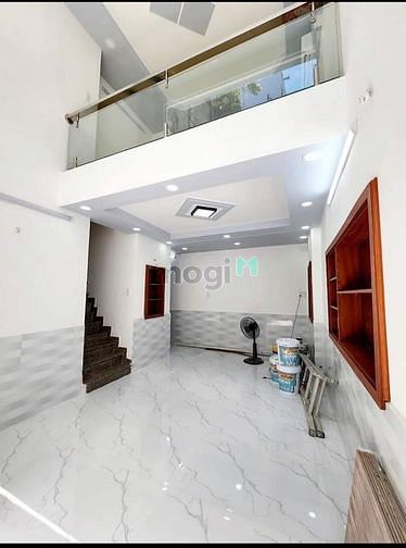 Hình ảnh Phan đình phùng nở hậu 7m - 28m2 - 4ty8