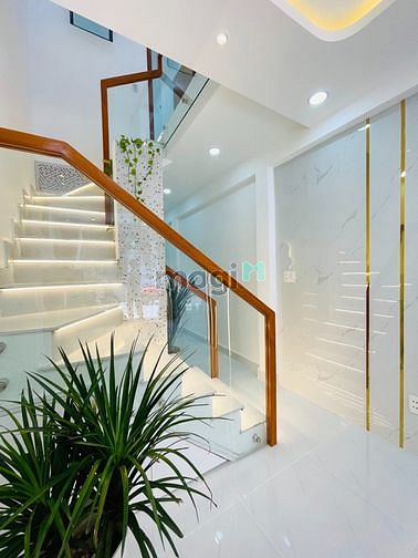 Hình ảnh Bán nhà Lê Quang Định giá 4.1 tỷ