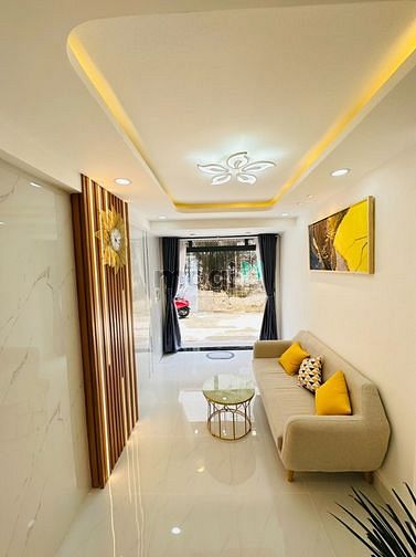 Hình ảnh Bán nhà Lê Quang Định giá 4.1 tỷ