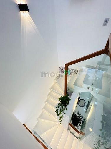 Hình ảnh Bán nhà Lê Quang Định giá 4.1 tỷ