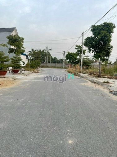 Hình ảnh Bán đất nguyễn xiển,hẻm 545,giá 2.75 tỷ,sổ riêng chính chủ.thật 100%