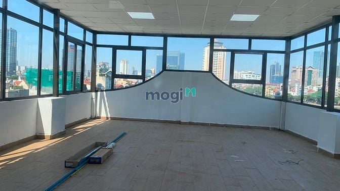 Hình ảnh Cho thuê diện tích 230m tầng 6 Hoàng Cầu