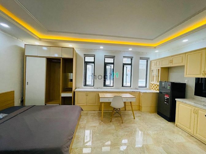 Hình ảnh Mb6623 nạp rút nhanh chóng cho thuê có ban công ngay ngã tư phú nhuận