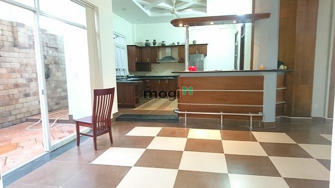 Hình ảnh Villa Thảo Điền dtsd 500m2 thích hợp văn phòng giá 3000$