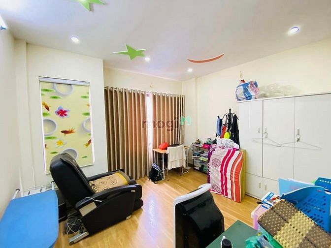 Hình ảnh Chưa đến 4 tỷ, nhà Văn Điển,50m,mt rộng, oto tránh gần, LH ngay 097xxx