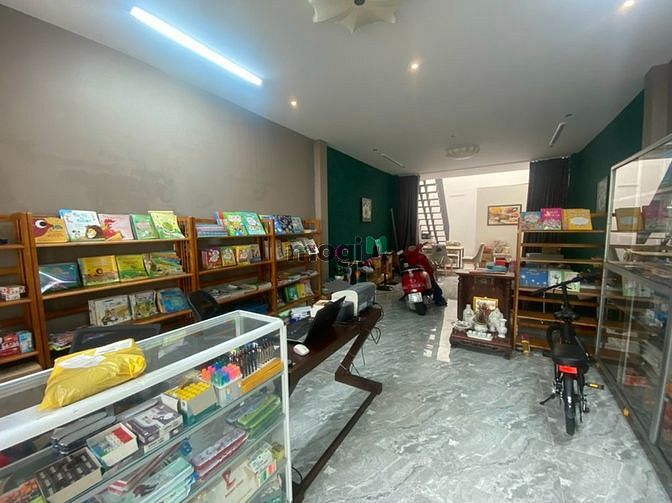 Hình ảnh Cho thuê gấp nhà mặt tiền 100m2