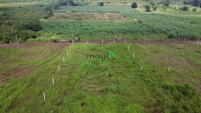 Hình ảnh bán lô đất gần tt trảng bom sát quốc lộ giá thương lượng