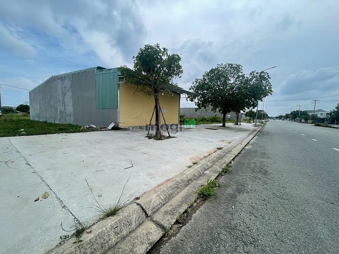 Hình ảnh Bán gấp miếng đất vừa chuyển đỗi mục đích sử dụng lên 100m2 thổ cư mặt