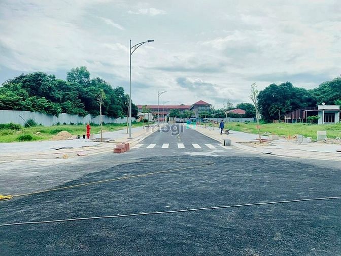 Hình ảnh bán đất full thổ cư ngay cảng cái mép vị trí kinh doanh