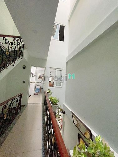Hình ảnh Bán CHDV 6 tầng thang máy- TN 60 triệu/th- Tân Phú- 110m2 -Hẻm 6m.