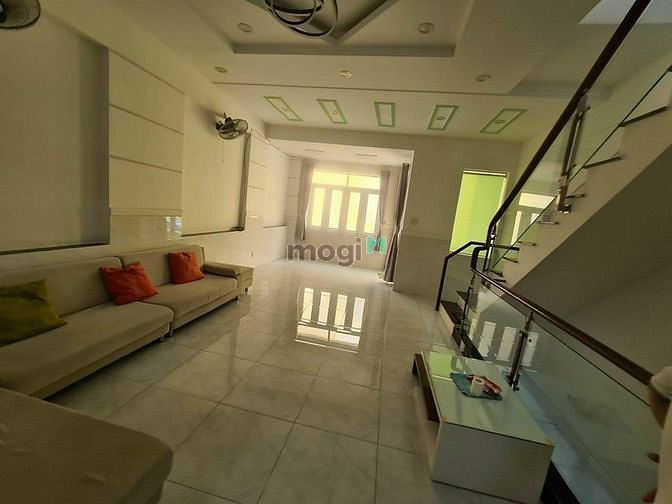 Hình ảnh Bán nhà hẻm 358 CMT8 phường 10, Q3