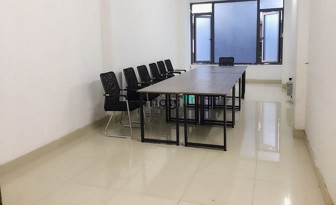 Hình ảnh Cho thuê nhà mp Nam Đồng mặt tiền 12m