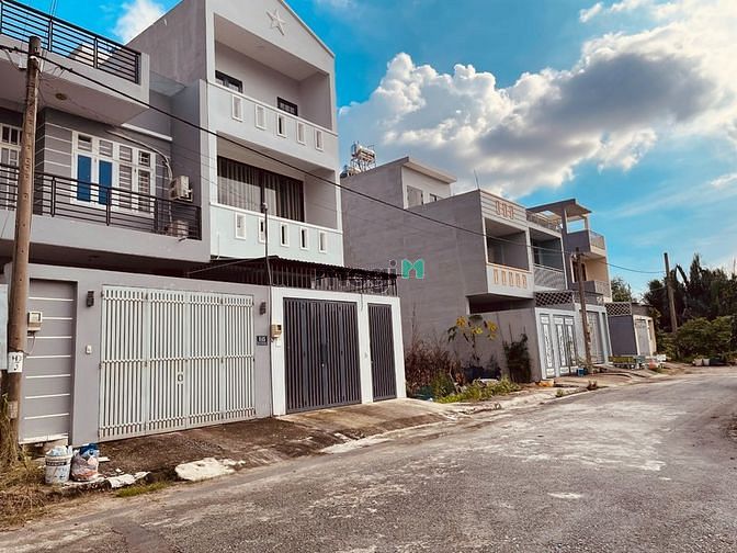 Hình ảnh Bán đất dự án Đông Dương, đường Bưng Ông Thoàn, P. Phú Hữu, Q9