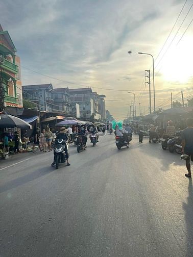 Hình ảnh Hàng nóng cho anh chị em nào cần