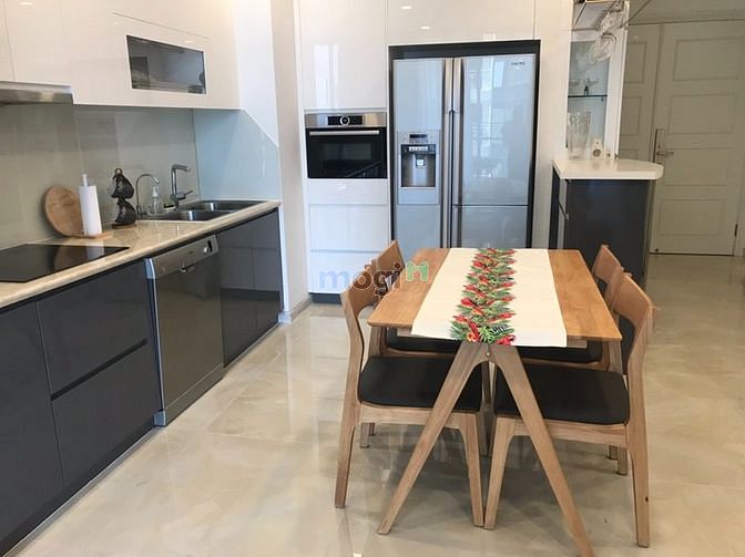 Hình ảnh 2PN Full nội thất Vinhomes Golden River, tầng cao