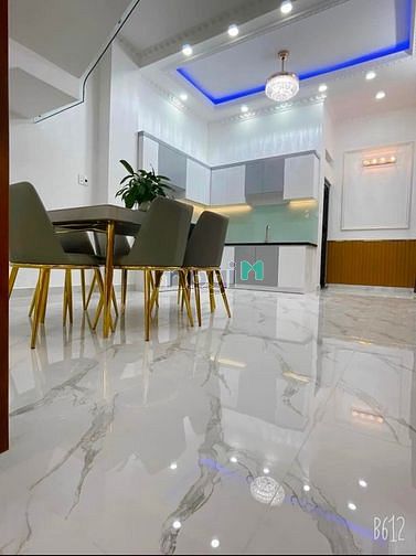 Hình ảnh Xe Hơi Đỗ Cửa nhà cấp 4 100m2 Phước Long B Quận 9