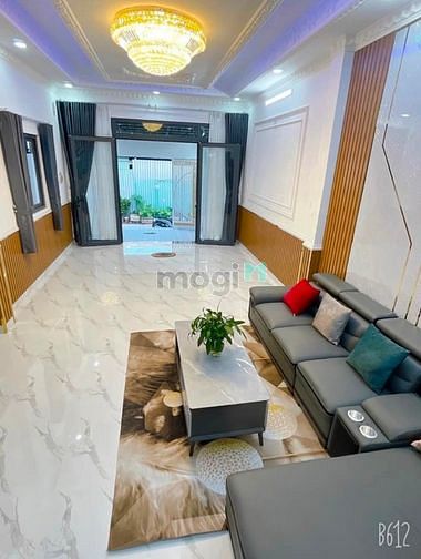 Hình ảnh Xe Hơi Đỗ Cửa nhà cấp 4 100m2 Phước Long B Quận 9