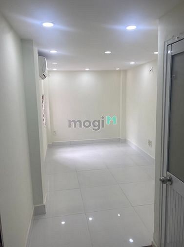 Hình ảnh Bán nhà hẻm Bạch Vân 2 lầu st 3pn 4wc Q5 chỉ 2.5 tỷ