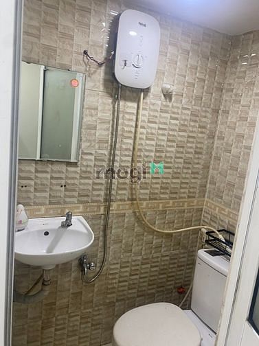 Hình ảnh Bán nhà hẻm Bạch Vân 2 lầu st 3pn 4wc Q5 chỉ 2.5 tỷ
