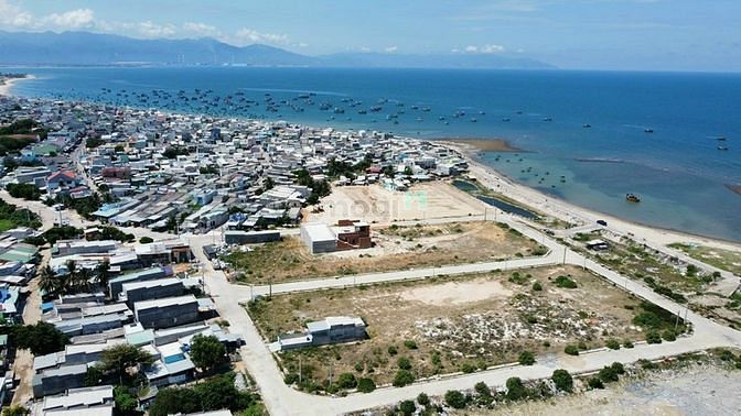 Hình ảnh Đất phố biễn bình thuân 120m2 full thố cư