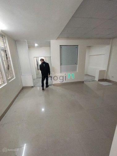 Hình ảnh nhà Ngõ 78 Duy Tân-60mx5 Tầng,oto đỗ