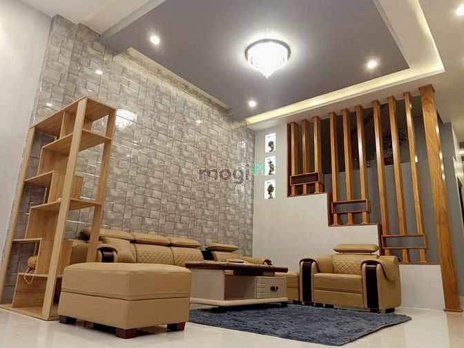 Hình ảnh Diện tích : 5 x 16m , hẻm lớn - Đường Cộng Hoà (E - Town) - 10.5 Tỷ