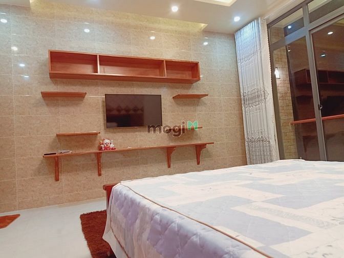Hình ảnh Diện tích : 5 x 16m , hẻm lớn - Đường Cộng Hoà (E - Town) - 10.5 Tỷ