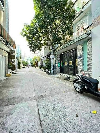 Hình ảnh Tân Bình - HXT - Khu Phân Lô ~ 50m - 4 Tầng BTCT - 4PN - Tặng Nội Thất