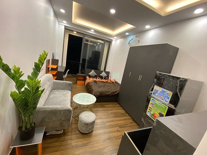 Hình ảnh Chdv quận 10 cao cấp cửa sổ Ban công