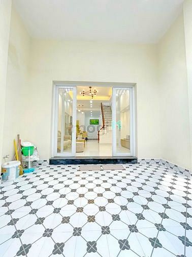 Hình ảnh Bán nhanh nhà đẹp 54/10 Lê Văn Lương Q7