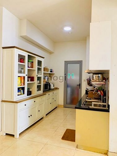 Hình ảnh Bán căn 2pn Luxgarden full nội thất ở ngay