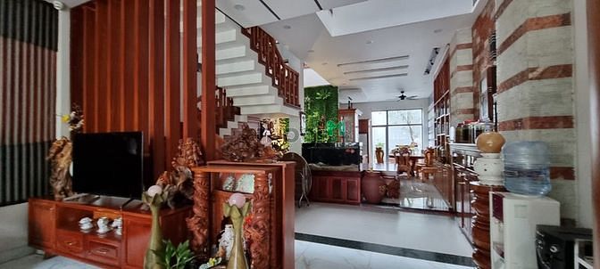Hình ảnh Nhà siêu phẩm có 102! xem nhanh đừng bỏ lỡ