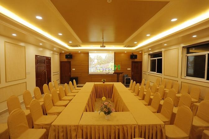 Hình ảnh Cho thuê KHÁCH SẠN 97 phòng Q Tân Bình 5000m2 full nội thất CAO CẤP