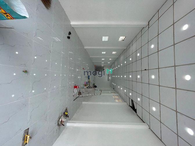 Hình ảnh Cho Thuê Nhà Mặt Tiền Đường Lớn
