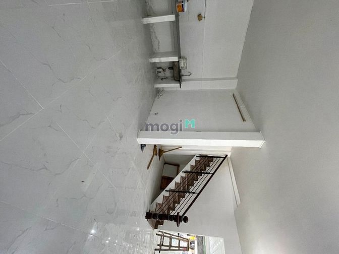 Hình ảnh Cho Thuê Nhà Mặt Tiền Đường Lớn