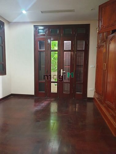 Hình ảnh Cho thuê Biệt thự Trung hòa cầu giấy 200m2, 3 tầng, 1 hầm