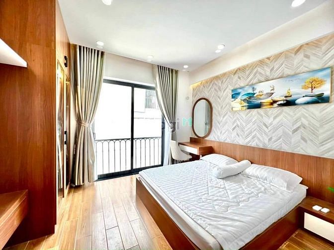 Hình ảnh RẺ NHẤT QUẬN 4 - Cả Nhà Cả Đất 83.5 TRIỆU/M2 - 4 Tầng Nhỉnh 5 Tỷ