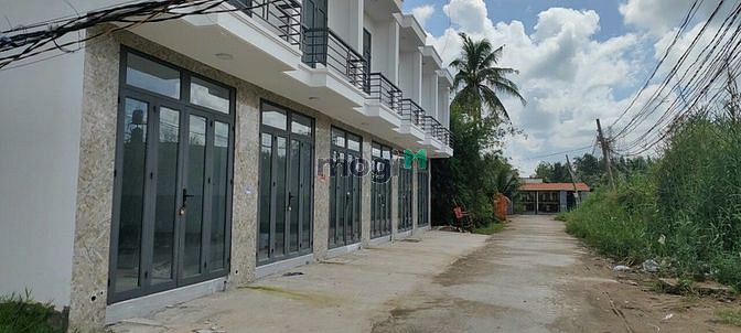 Hình ảnh Bán rẻ đất Hựu Thạnh Đức Hòa 190 m2 Full thổ cư chỉ 1.5 tỉ/nền