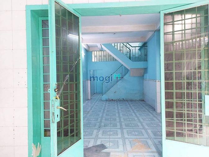 Hình ảnh Nhà nở hậu, không quy hoạch DT khủng.