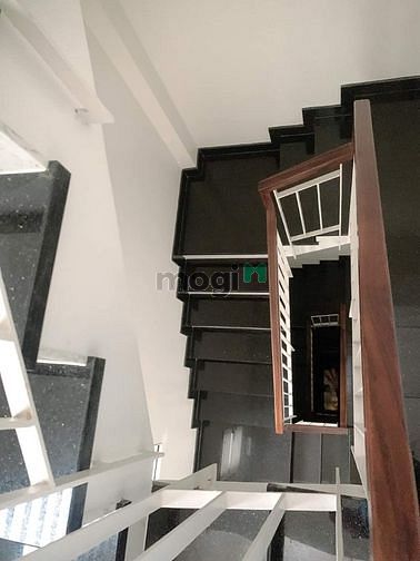 Hình ảnh Mặt tiền KD Hoàng Văn Thụ 7 tầng & thang máy !!!!