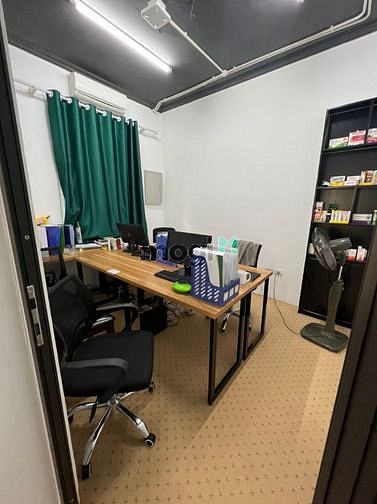 Hình ảnh Cho thuê  Biệt thự Đỗ Quang. 185/85mx4 tầng, mt 15