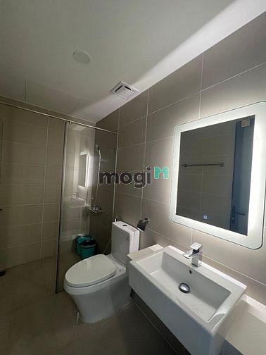 Hình ảnh Chủ đi khỏi quận nên cần bán gấp CHCC Boulevard , Quận 7 .