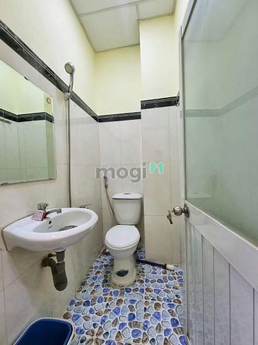 Hình ảnh BÁN GẤP NHÀ PHỐ Đ.Nguyễn Đình Chiểu, 52m2, 1ty980