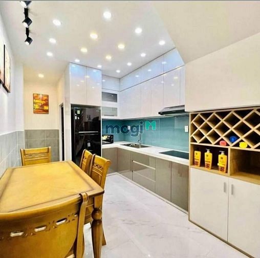 Hình ảnh BÁN NHANH NHÀ Đ. Nguyễn Đình Chiểu, 57m2, 2ty150
