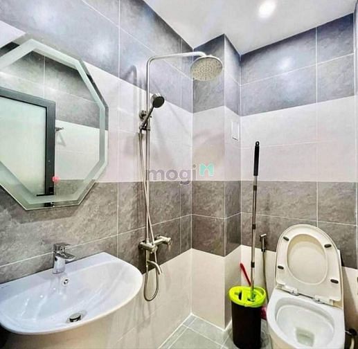 Hình ảnh BÁN NHANH NHÀ Đ. Nguyễn Đình Chiểu, 57m2, 2ty150