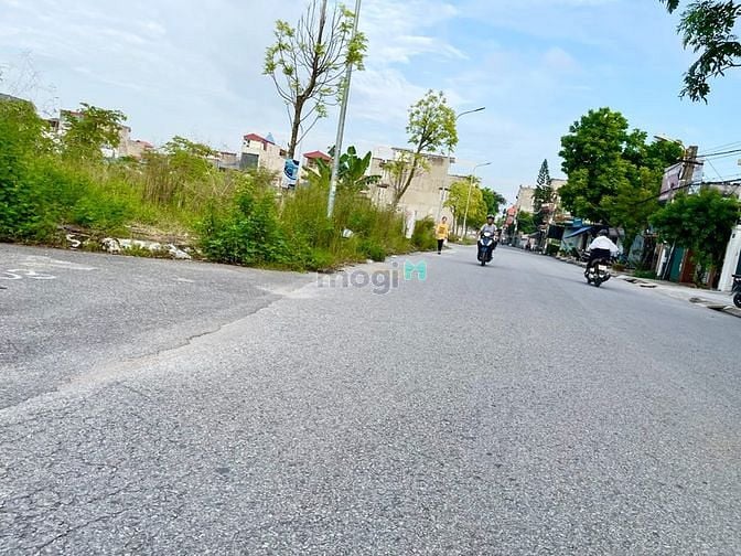 Hình ảnh [GẤP] BÁN ĐẤT gần UBND P.Hùng Vương, đường 41m, 100m2, 3,4 tỷ