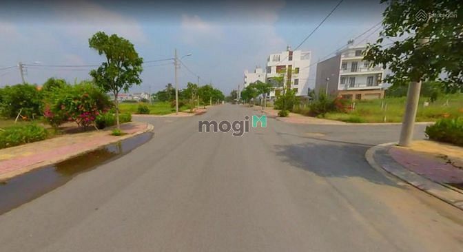 Hình ảnh Bán đất Nguyễn Xí, Bình Thạnh, Phường 26, 80m2, Giá chỉ 1tỷ550,SHR